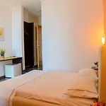 Aurora Hotell Vlorë