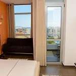 Aurora Hotell