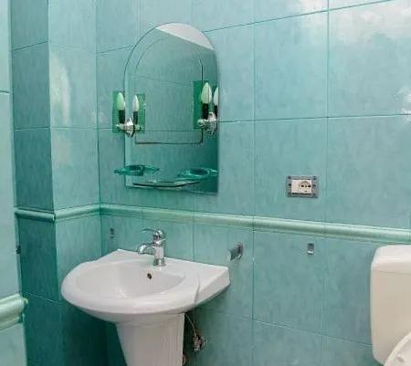 Aurora Hotel 3*