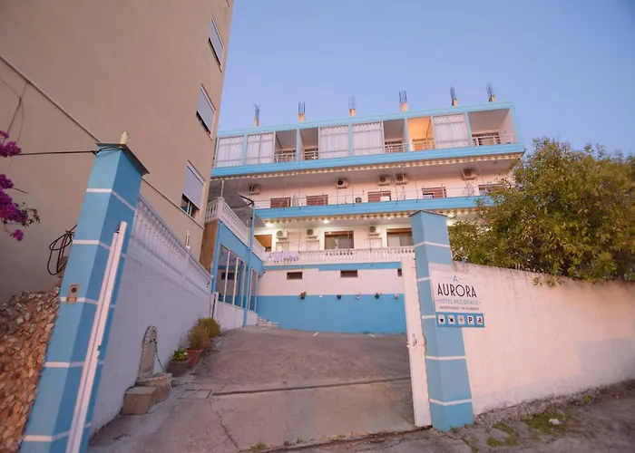 Hotel Aurora 3*