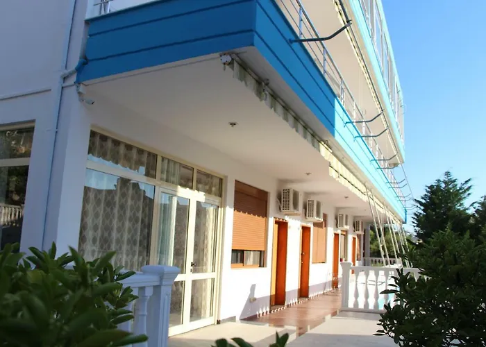 Hotel Aurora Wlora